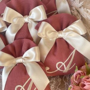 Sacchetto Sartoriale Terracotta con Ricamo Iniziale