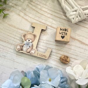 Calamita Lettera in Legno con Orsetto e Nome Personalizzato